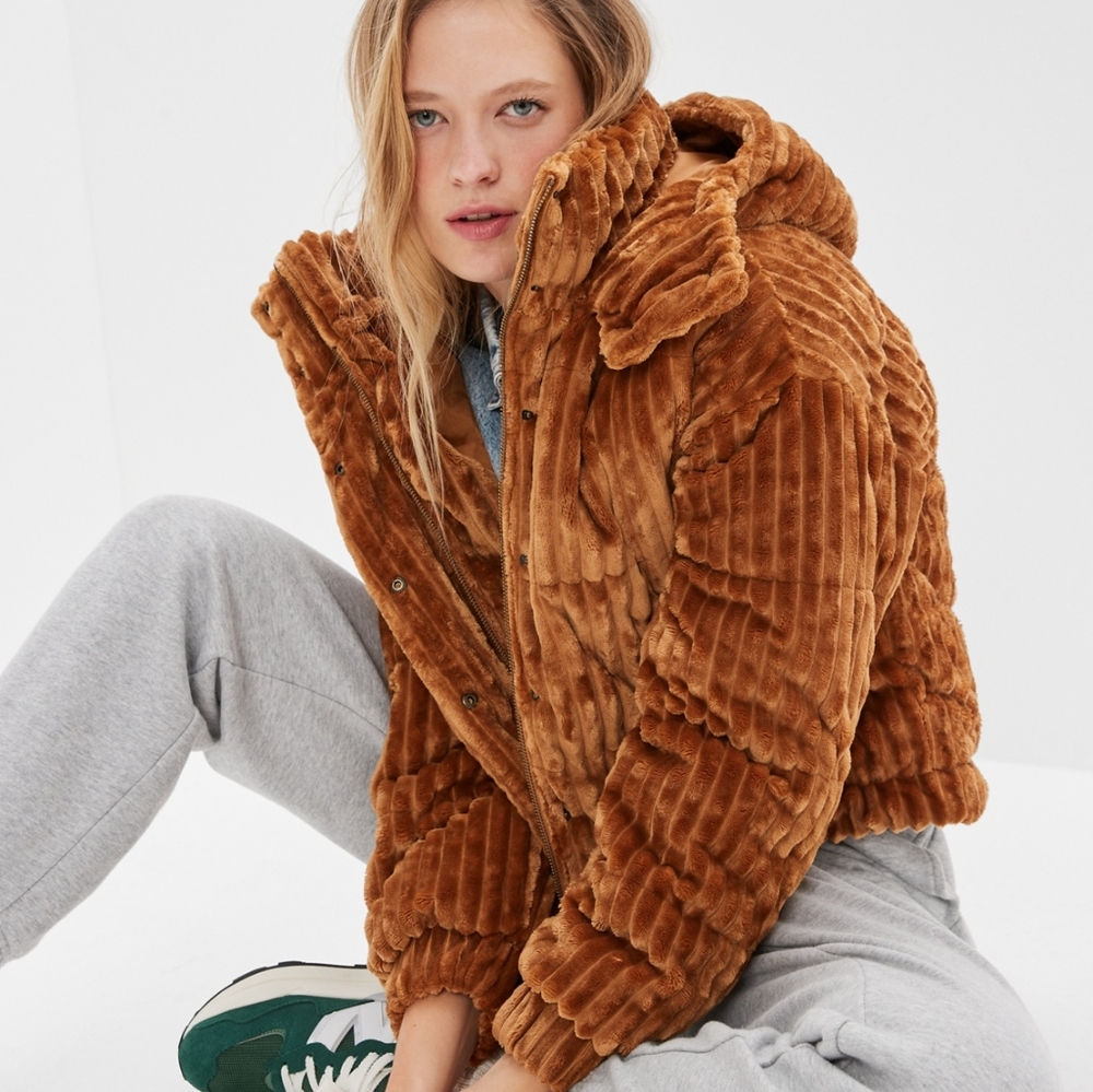 AE COAT